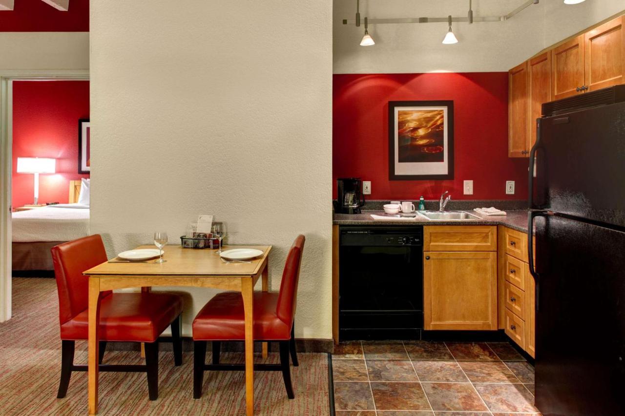 Residence Inn Atlanta Midtown 17Th Street Esterno foto